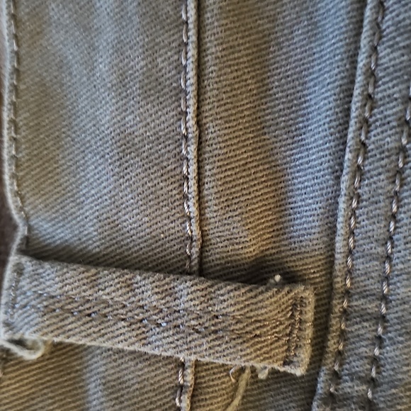 Jeans - Picture 8 of 16